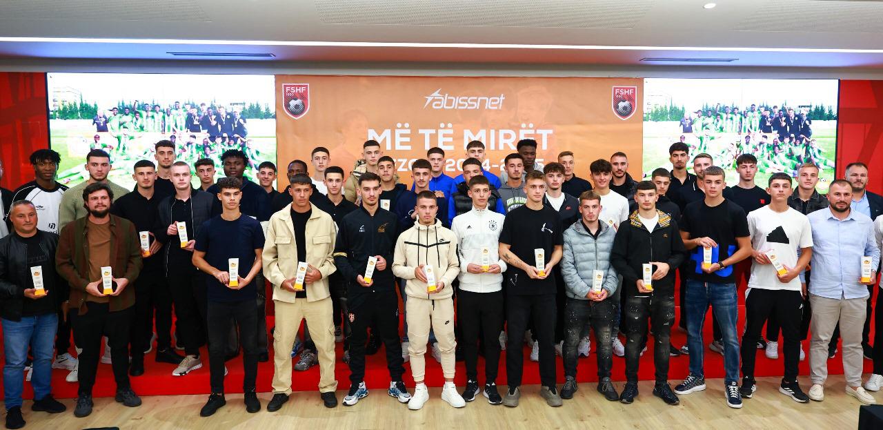 Eventi Më të mirët e grupmoshave